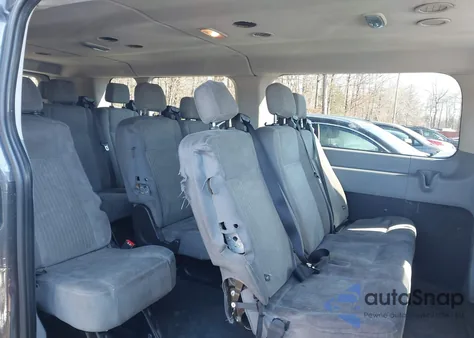 2017 Ford Transit Xlt z USA, uszkodzony, nr VIN 1FBZX2ZM0HKB13343